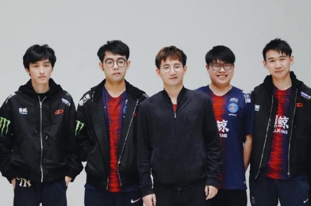 这个位置不 这个位置不