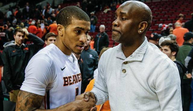 与直播带动 与直播带动